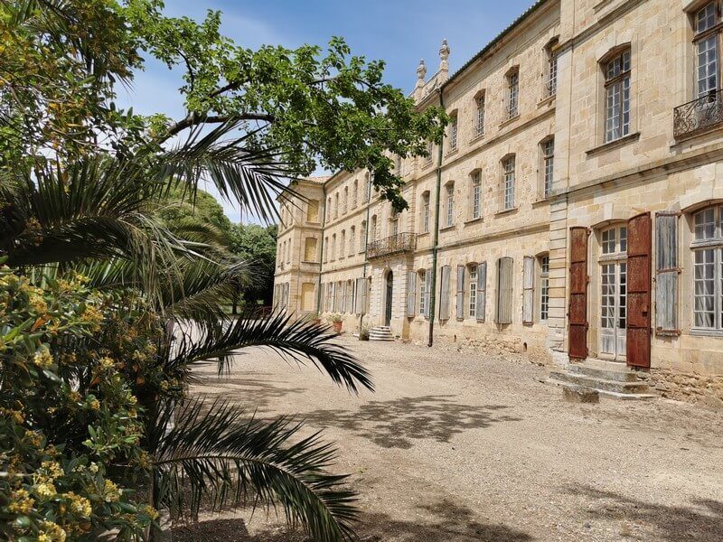 Façade Château de Cassan