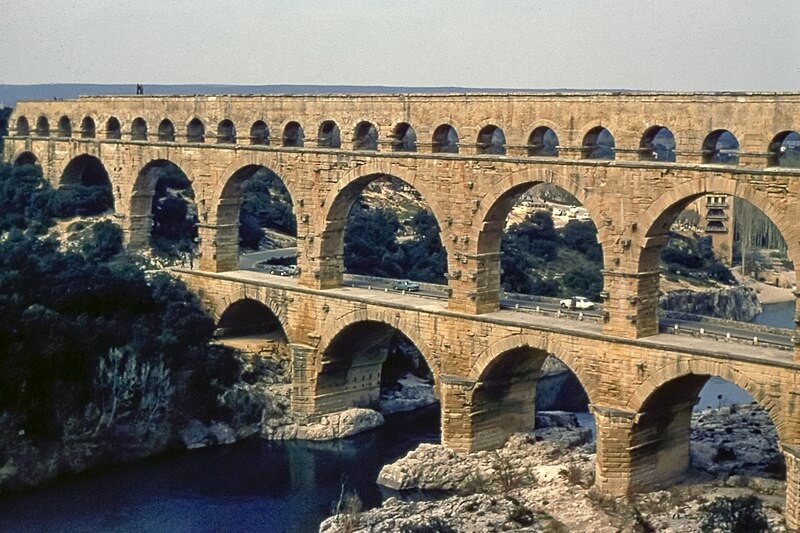 Pont du Gard dans en 1969 par Daniel VILLAFRUELA.