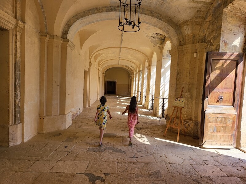 Visite enfant CASSAN - Livret jeu