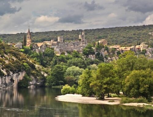 Les Plus Beaux Villages du Gard : Charme provençal et secrets des Cévennes